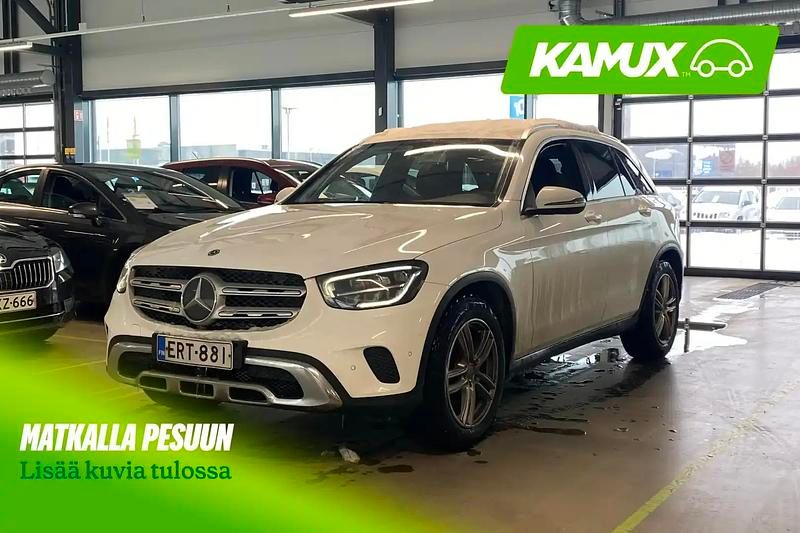 Käytetty Mercedes GLC200 Business 163 HP (119 kW) 2019 Valkoinen Katumaasturi