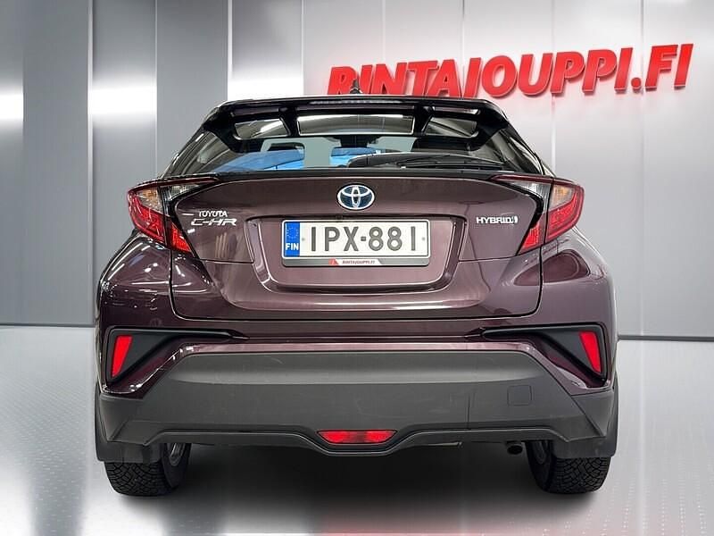 Käytetty Toyota C-HR Active 122 HP (89 kW) 2022 Violetti Katumaasturi