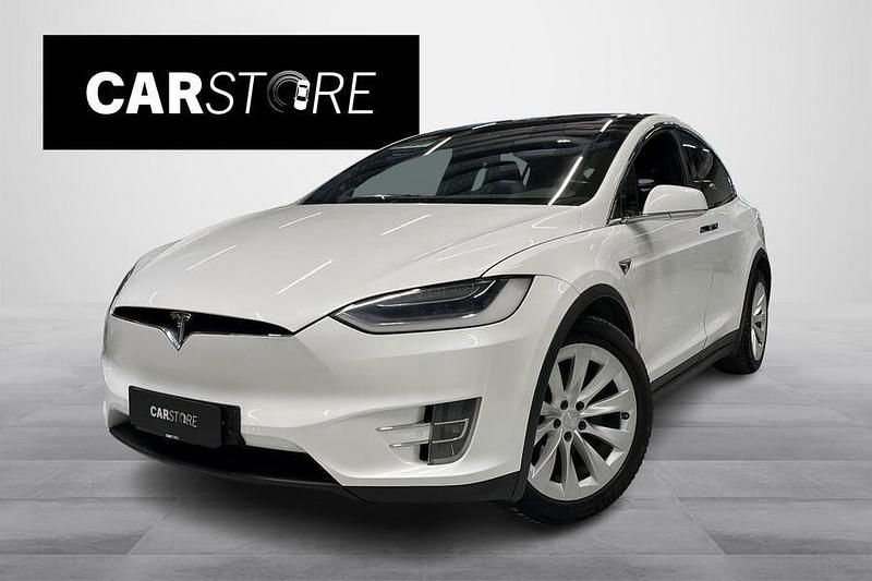 Käytetty 2018 Tesla Model X Katumaasturi | 30 900 € (Perustarjous) - Kuva 1/3