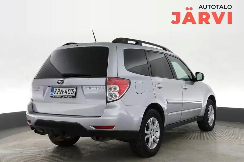 Käytetty Subaru Forester 150 HP (110 kW) 2012 Katumaasturi