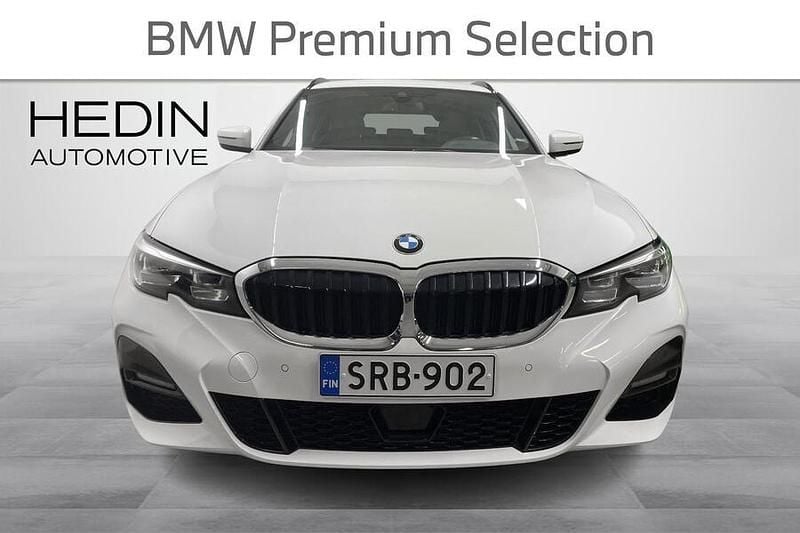 Käytetty BMW 330e M Sport 292 HP (214 kW) 2021 Valkoinen Farmari