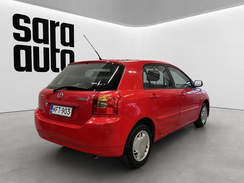 Käytetty Toyota Corolla Terra 97 HP (71 kW) 2004 Viistoperä