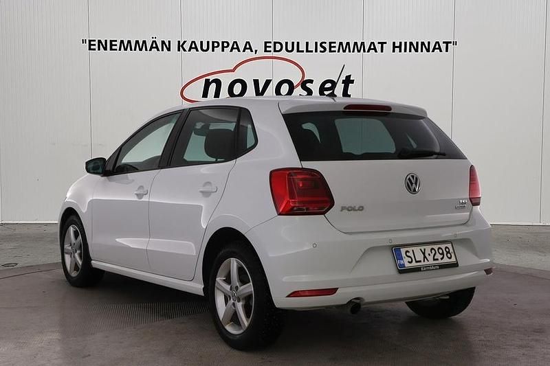 Käytetty VW Polo Comfortline 90 HP (66 kW) 2015 Valkoinen Viistoperä