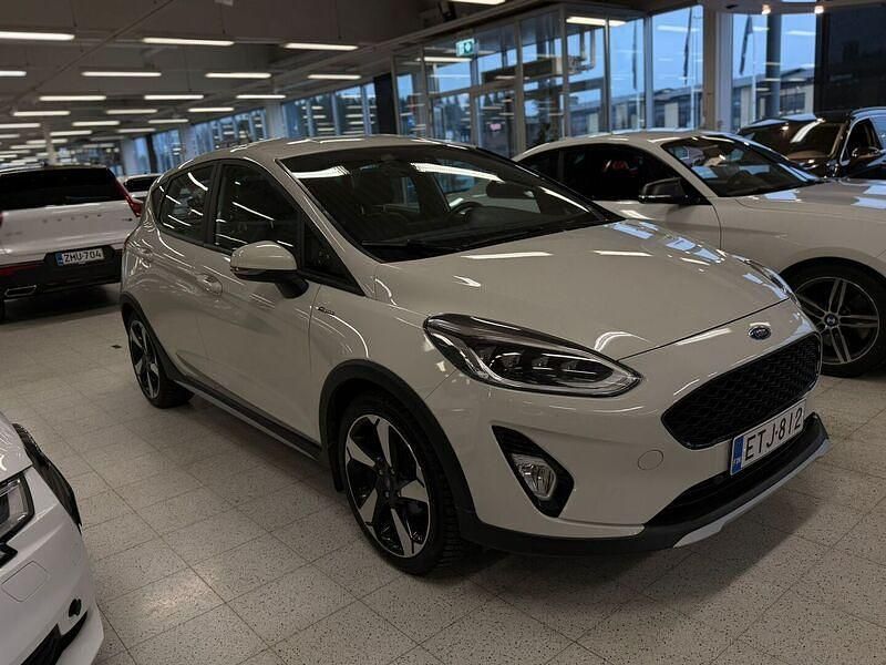 Valkoinen Käytetty 2020 Ford Fiesta Active Viistoperä | 13 450 € (Perustarjous) - Kuva 1/1