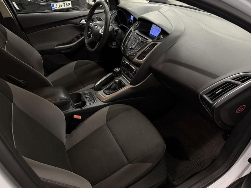 Käytetty Ford Focus 116 HP (85 kW) 2013 Farmari