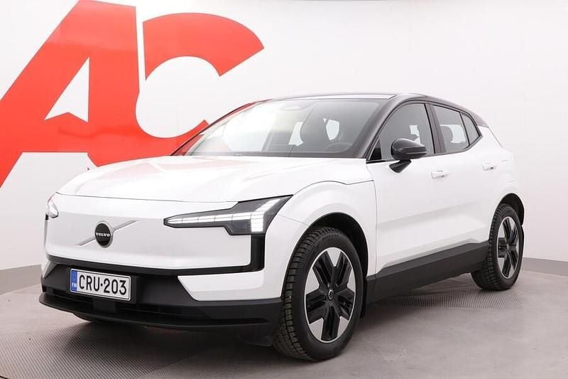 Käytetty Volvo EX30 Plus 200 kW (272 HP) 2024 Valkoinen Katumaasturi