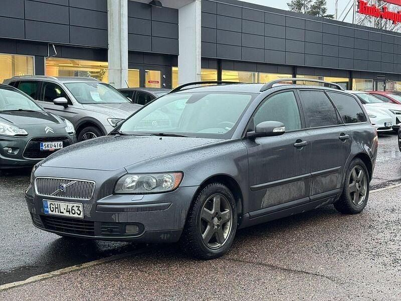 Käytetty 2007 Volvo V50 Momentum Farmari | 5 900 € (Perustarjous) - Kuva 1/3