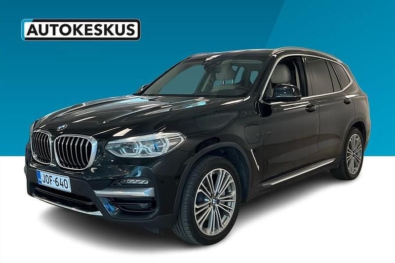 Musta Käytetty 2020 BMW X3 Luxury Line Katumaasturi | 26 890 € (Supertarjous) - Kuva 1/3