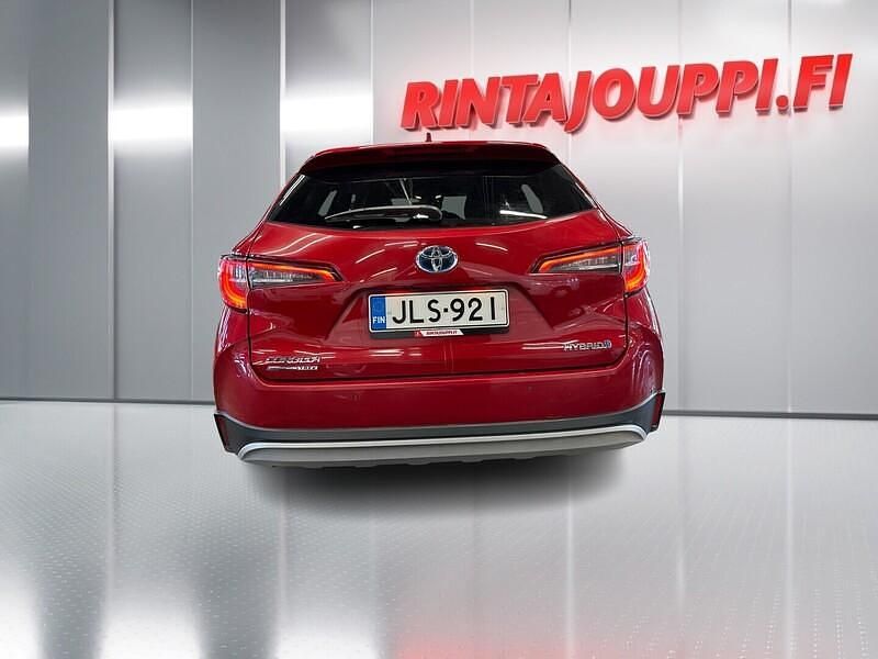 Käytetty Toyota Corolla 122 HP (89 kW) 2021 Farmari