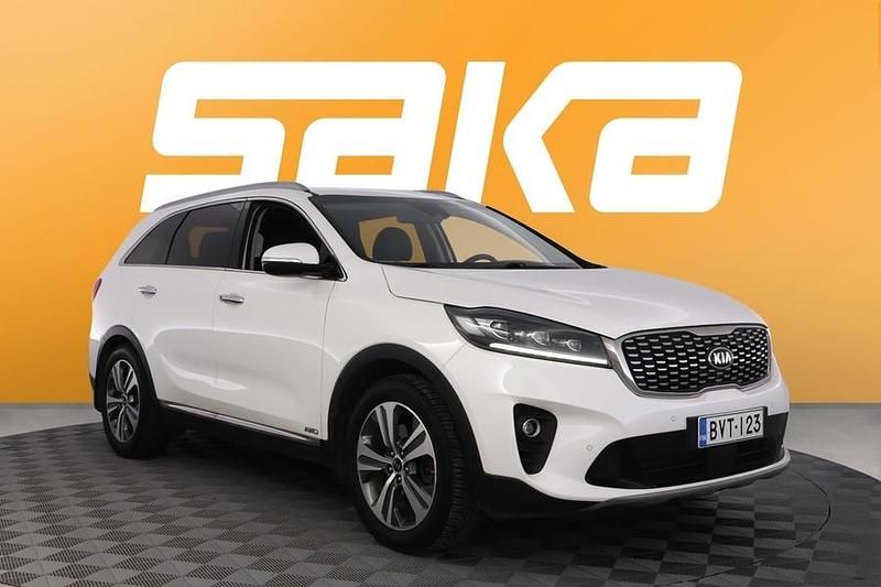Käytetty 2019 Kia Sorento Premium Katumaasturi | 32 800 € (Kallis) - Kuva 1/3