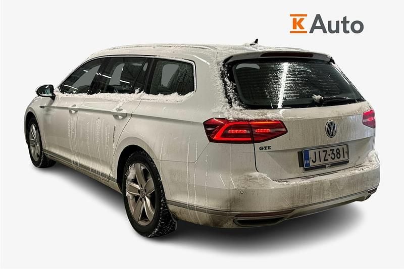 Käytetty VW Passat GTE 218 HP (160 kW) 2018 Valkoinen Farmari
