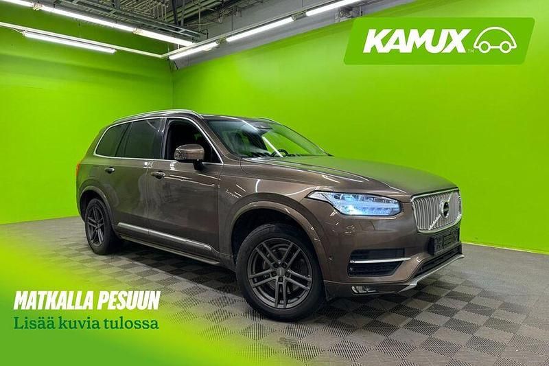 Käytetty 2015 Volvo XC90 Inscription Katumaasturi | 39 900 € (Hieman kallis) - Kuva 1/3