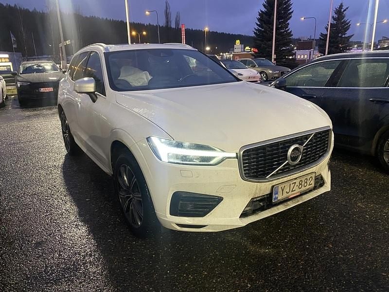 Käytetty 2018 Volvo XC60 R-Design Katumaasturi | 21 900 € (Perustarjous) - Kuva 1/1
