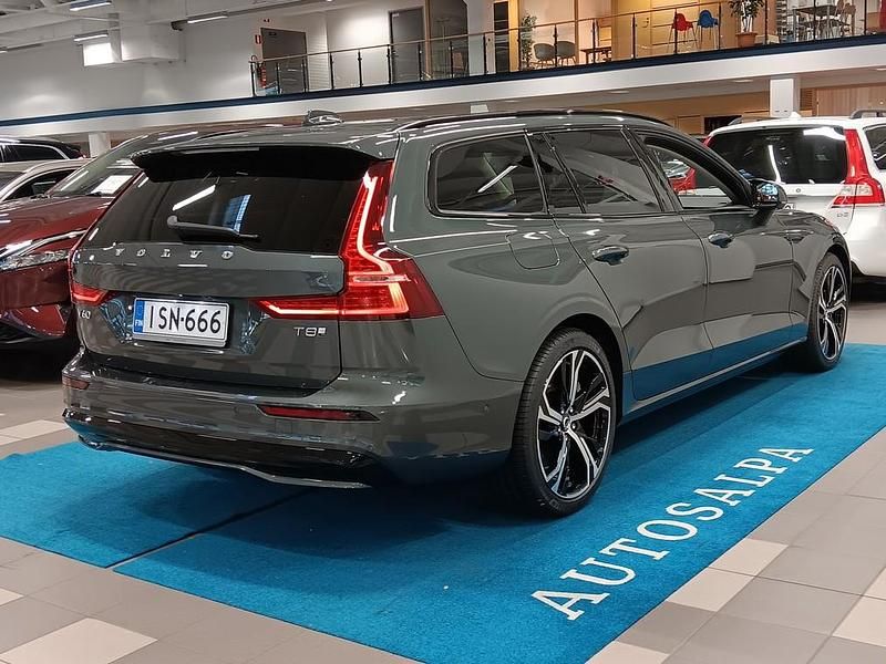 Käytetty Volvo V60 Performance 2026 Farmari