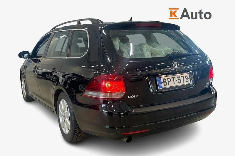 Käytetty VW Golf VII Comfortline 105 HP (77 kW) 2012 Musta Farmari