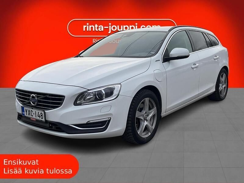 Käytetty 2016 Volvo V60 Business Edition Farmari | 16 900 € (Perustarjous) - Kuva 1/3