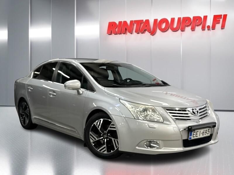 Käytetty Toyota Avensis Multidrive S 152 HP (111 kW) 2009 Hopea Sedan