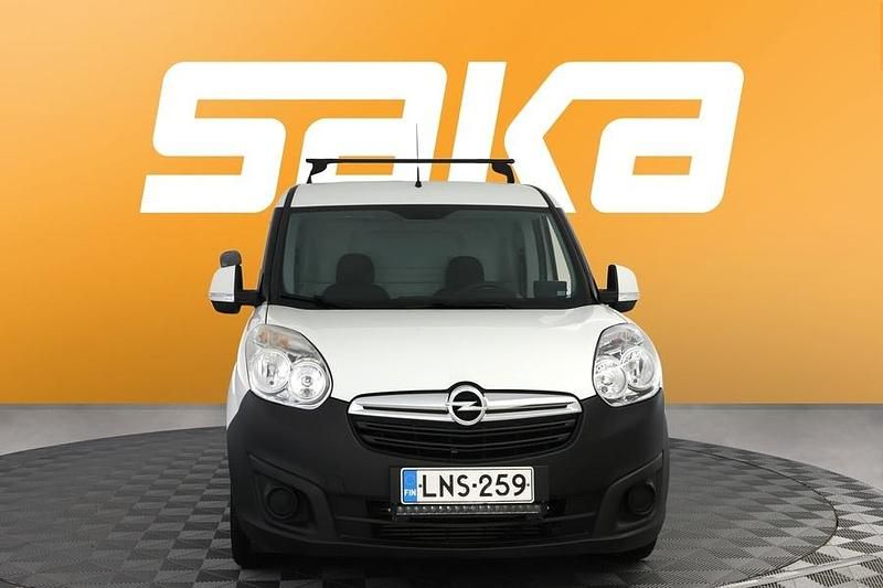 Käytetty Opel Combo 95 HP (69 kW) 2018 Van