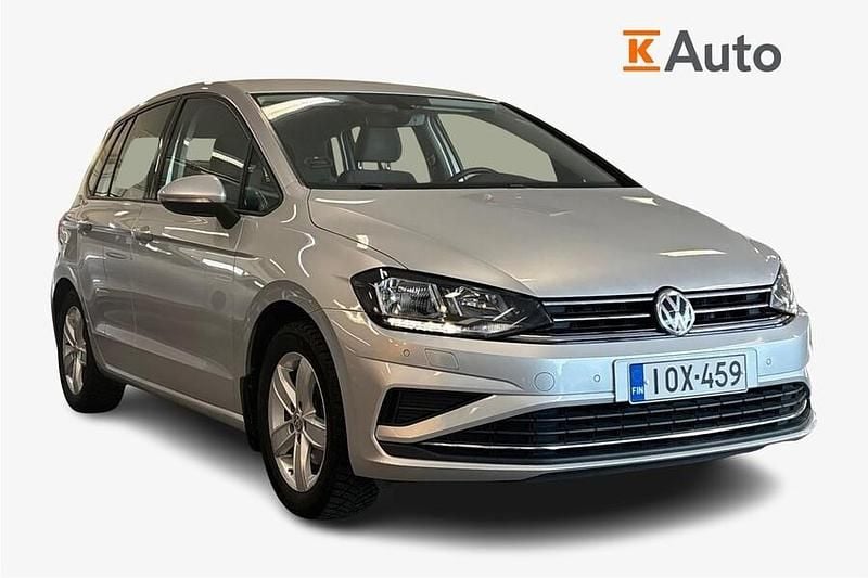 Käytetty VW Golf Sportsvan 150 HP (110 kW) 2020 Tila-auto