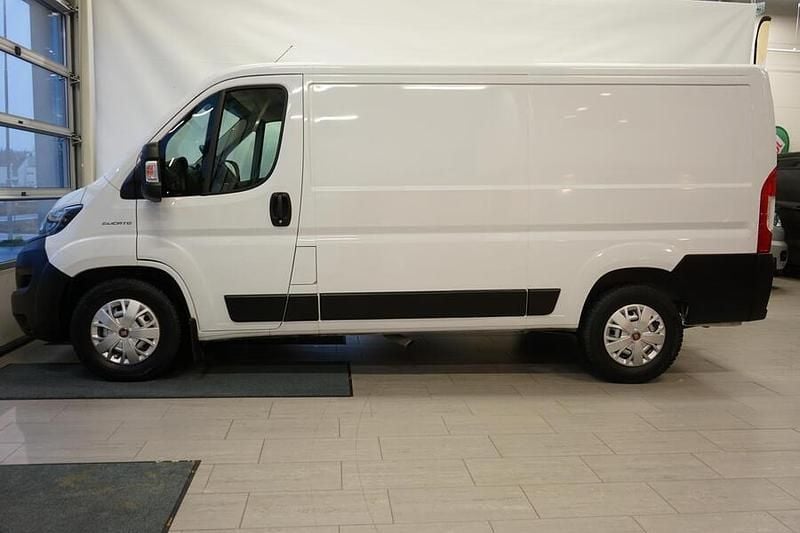 Käytetty Fiat Ducato 140 HP (102 kW) 2021 Valkoinen Van