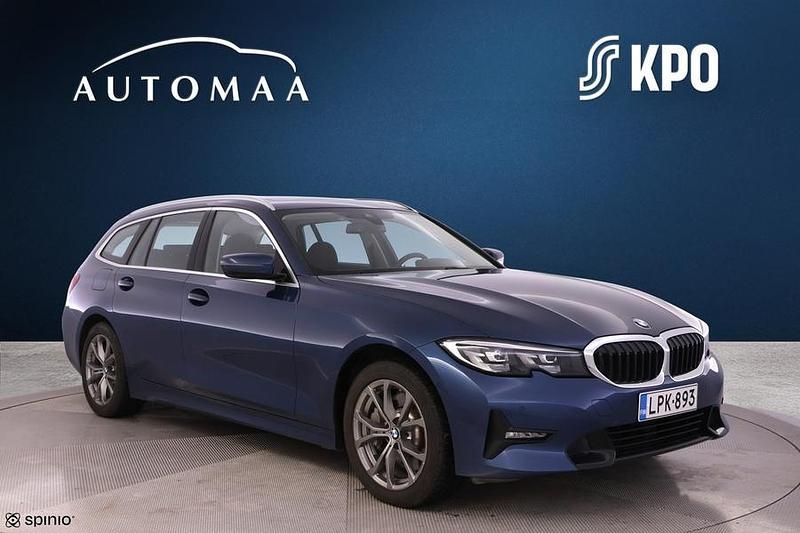 Käytetty BMW 330e Sport Line 292 HP (214 kW) 2021 Sininen Farmari