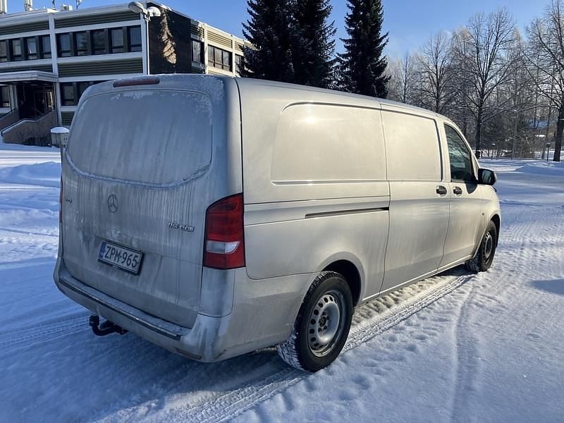 Käytetty Mercedes Vito 163 HP (119 kW) 2019 Van