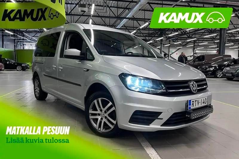 Käytetty VW Caddy Maxi Trendline 102 HP (75 kW) 2019 Hopea / harmaa Tila-auto