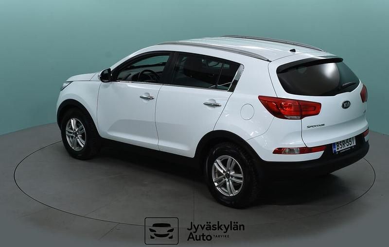 Käytetty Kia Sportage EX 135 HP (99 kW) 2015 Valkoinen Katumaasturi