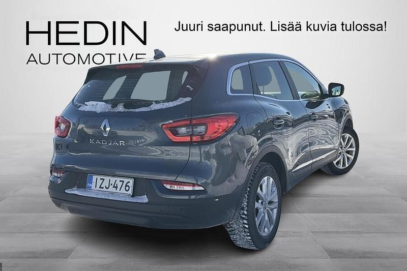 Käytetty Renault Kadjar Zen 140 HP (102 kW) 2021 Katumaasturi