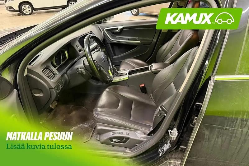 Käytetty Volvo V60 Business Edition 120 HP (88 kW) 2018 Musta Farmari
