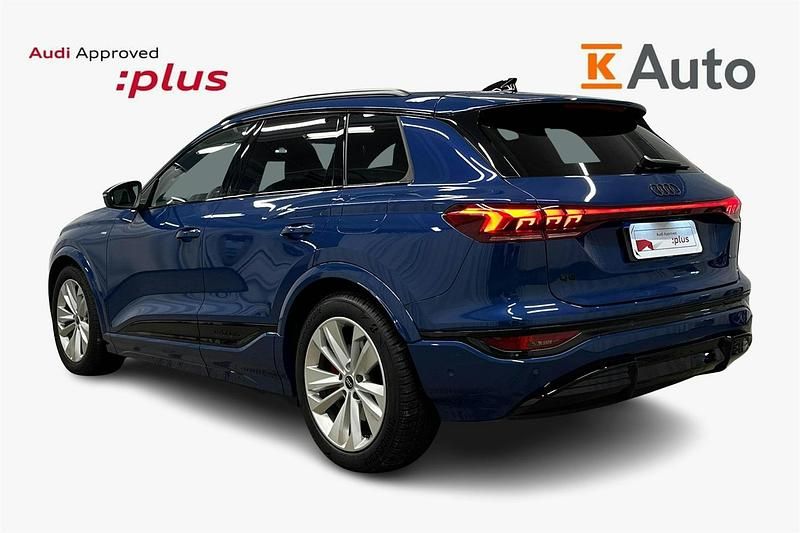 Käytetty Audi Q6 e-tron S-Line 285 kW (388 HP) 2024 Sininen Katumaasturi