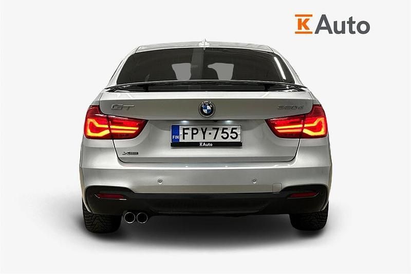Käytetty BMW 320 Gran Turismo M Sport 190 HP (139 kW) 2018 Harmaa Sedan