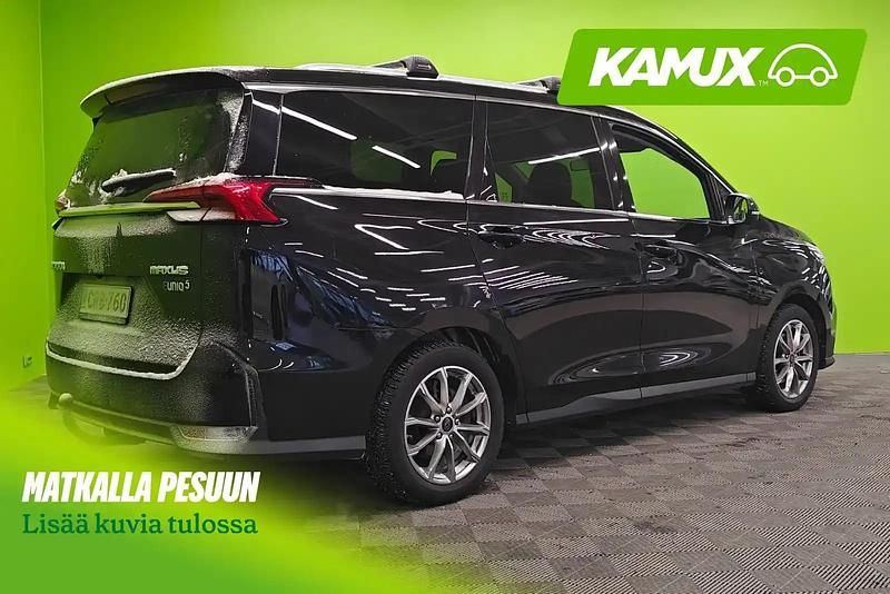 Käytetty Maxus EG50 130 kW (177 HP) 2022 Musta Farmari