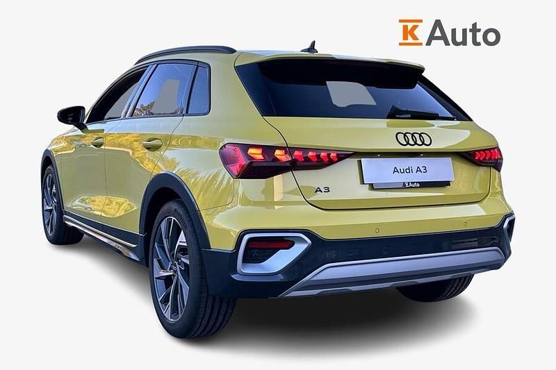 Uusi Audi A3 Design 150 HP (110 kW) 2025 Keltainen Viistoperä