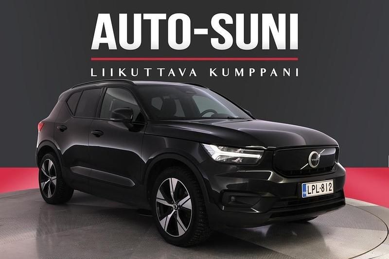 Käytetty Volvo XC40 R-Design 300 kW (408 HP) 2020 Musta Katumaasturi