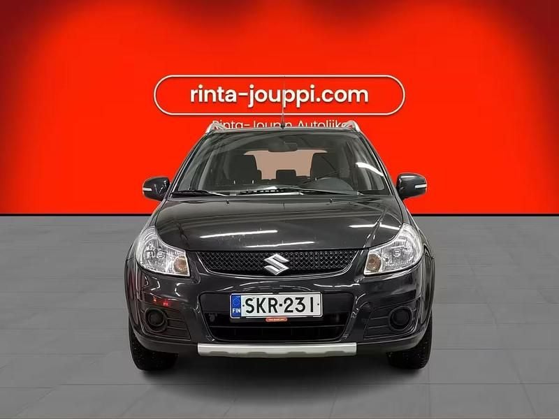 Käytetty Suzuki SX4 120 HP (88 kW) 2013