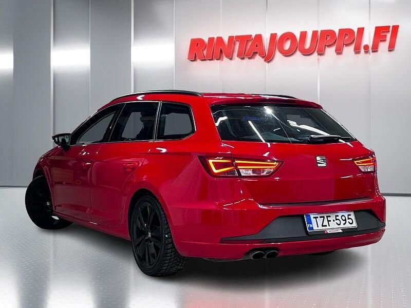 Käytetty Seat Leon ST FR 180 HP (132 kW) 2014 Farmari