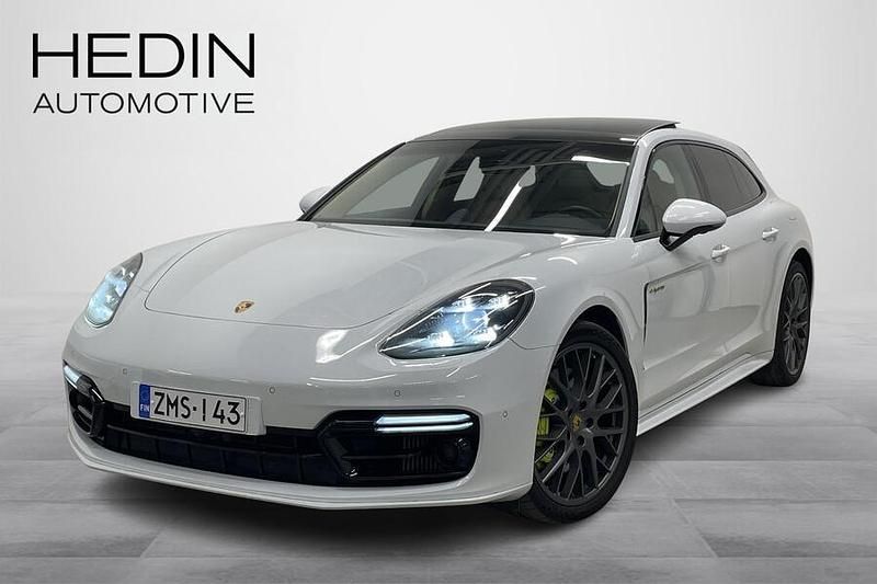 Käytetty 2018 Porsche Panamera Sport Turismo Farmari | 48 890 € - Kuva 1/4