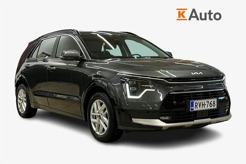 Käytetty Kia Niro EX 182 HP (133 kW) 2023 Harmaa Katumaasturi