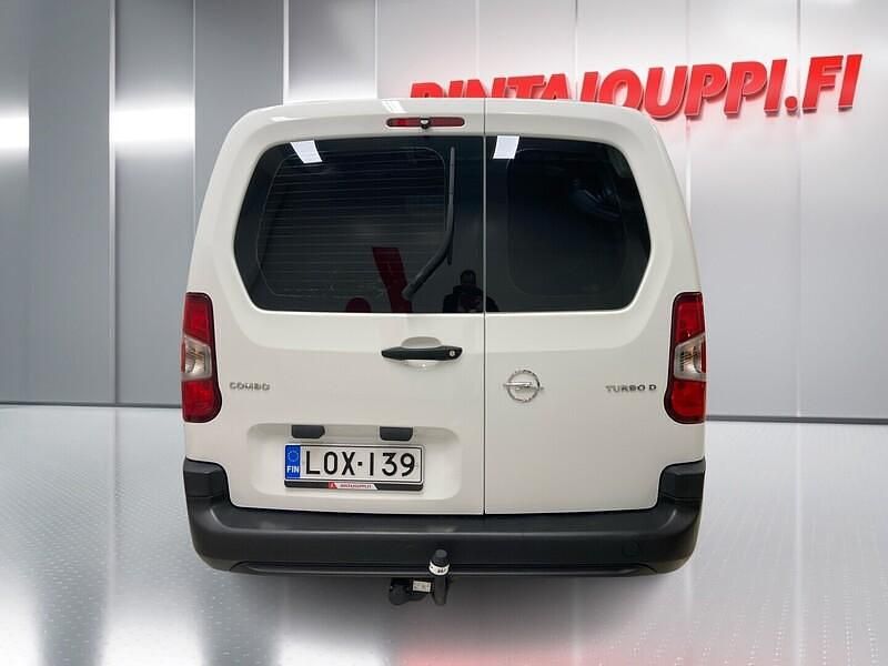 Käytetty Opel Combo Enjoy 102 HP (75 kW) 2019 Van