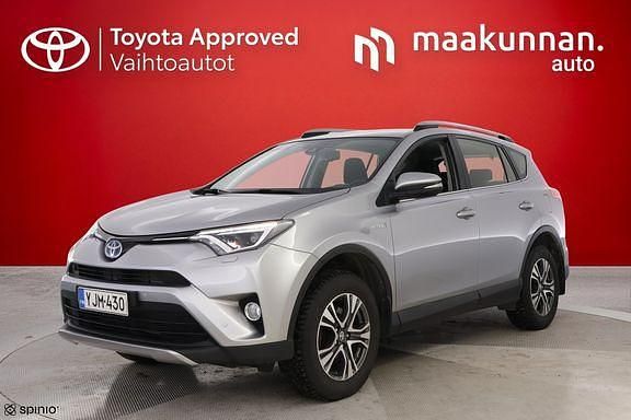 Hopea Käytetty 2017 Toyota RAV4 Active Katumaasturi | 26 800 € (Perustarjous) - Kuva 1/3