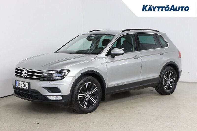 Harmaa Käytetty 2017 VW Tiguan Comfortline Katumaasturi | 21 490 € - Kuva 1/4