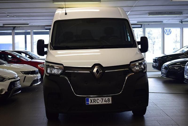 Käytetty Renault Master 150 HP (110 kW) 2022 Tila-auto