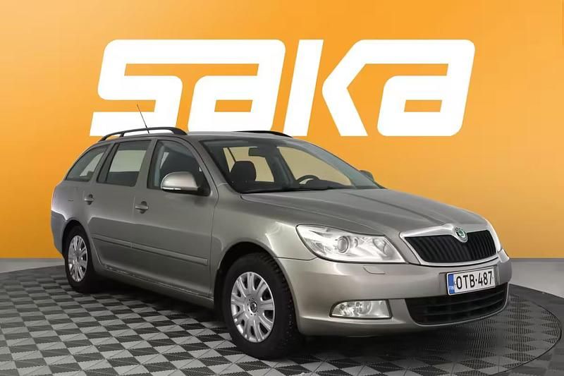 Käytetty 2010 Skoda Octavia Elegance Farmari | 3 000 € (Hyvä tarjous) - Kuva 1/4