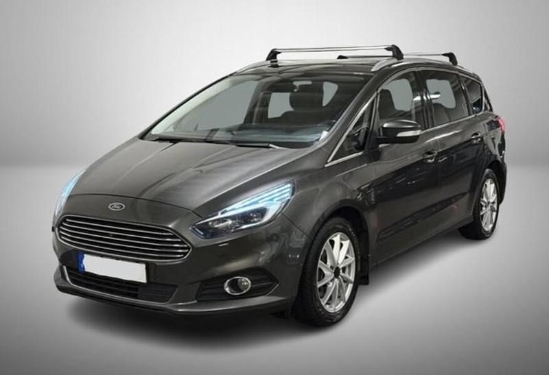 Käytetty Ford S-MAX S 180 HP (132 kW) 2016 Harmaa Tila-auto