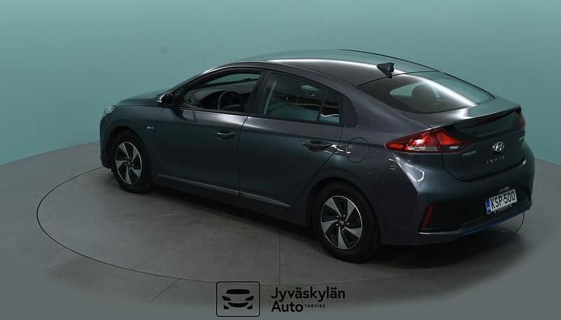 Käytetty Hyundai Ioniq Comfort 105 HP (77 kW) 2017 Harmaa Viistoperä