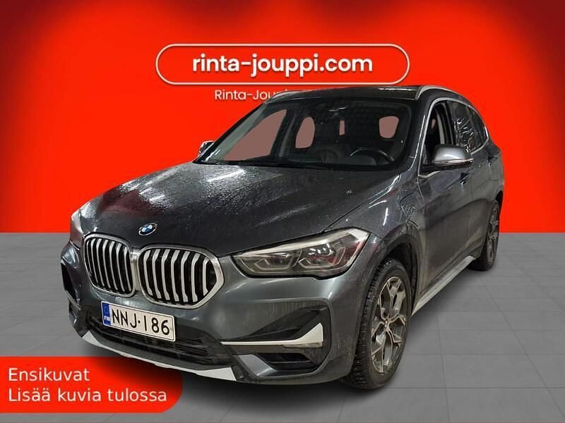 Käytetty 2020 BMW X1 xLine Katumaasturi | 21 790 € (Perustarjous) - Kuva 1/3