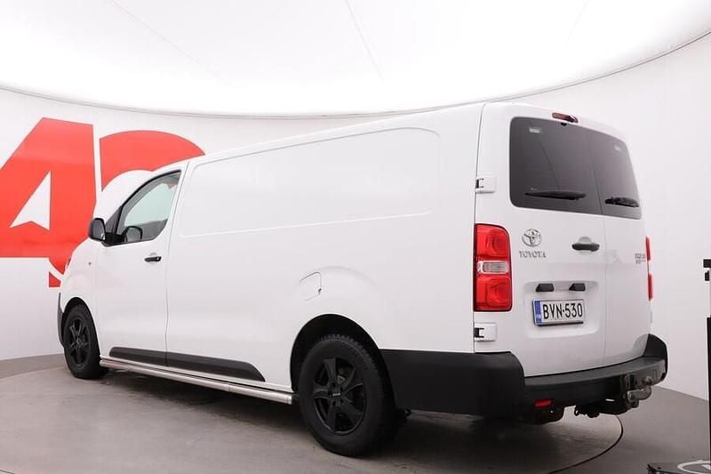 Käytetty Toyota Proace 122 HP (89 kW) 2019 Valkoinen Tila-auto