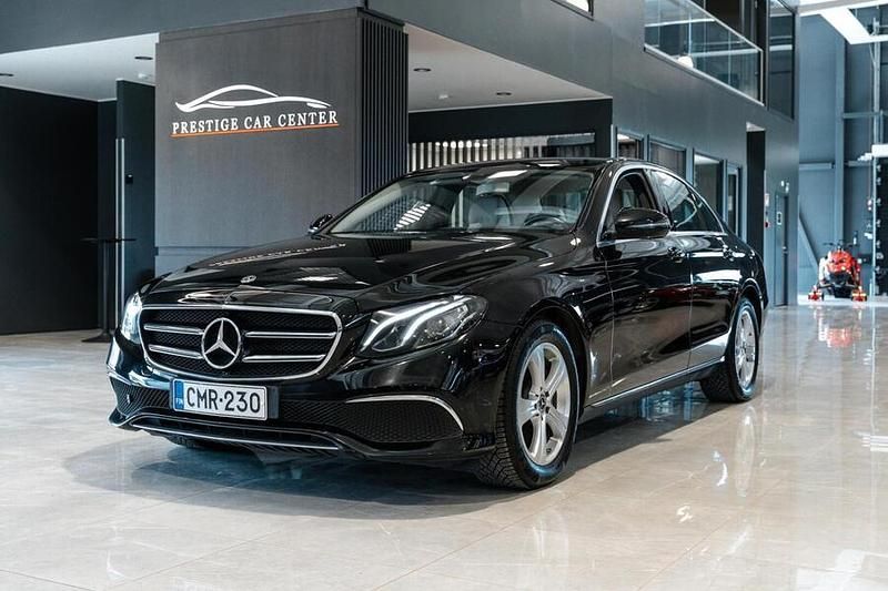Käytetty Mercedes E220 Business 194 HP (142 kW) 2019 Sedan