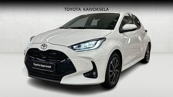 Käytetty Toyota Yaris Style 114 HP (83 kW) 2025 Valkoinen Viistoperä